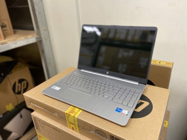 hp-laptop-3
