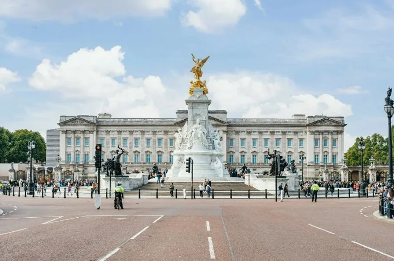 Giới thiệu về cung điện Buckingham